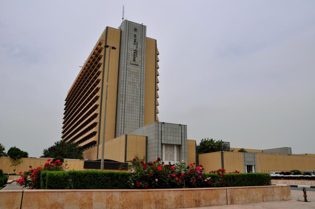 Royal Tulip Alrasheed Hotel Baghdād Kültér fotó