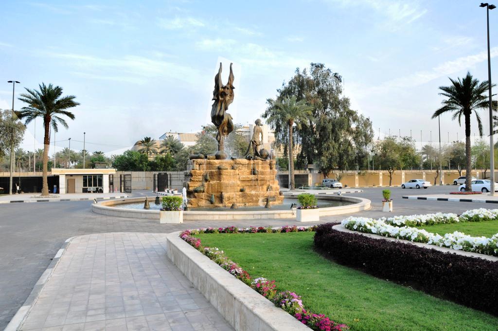 Royal Tulip Alrasheed Hotel Baghdād Kültér fotó