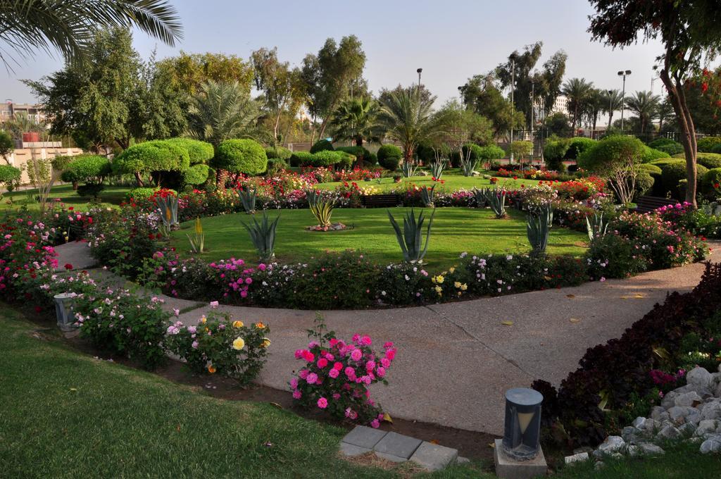 Royal Tulip Alrasheed Hotel Baghdād Kültér fotó