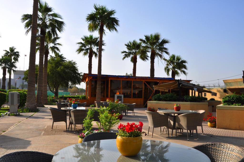 Royal Tulip Alrasheed Hotel Baghdād Kültér fotó