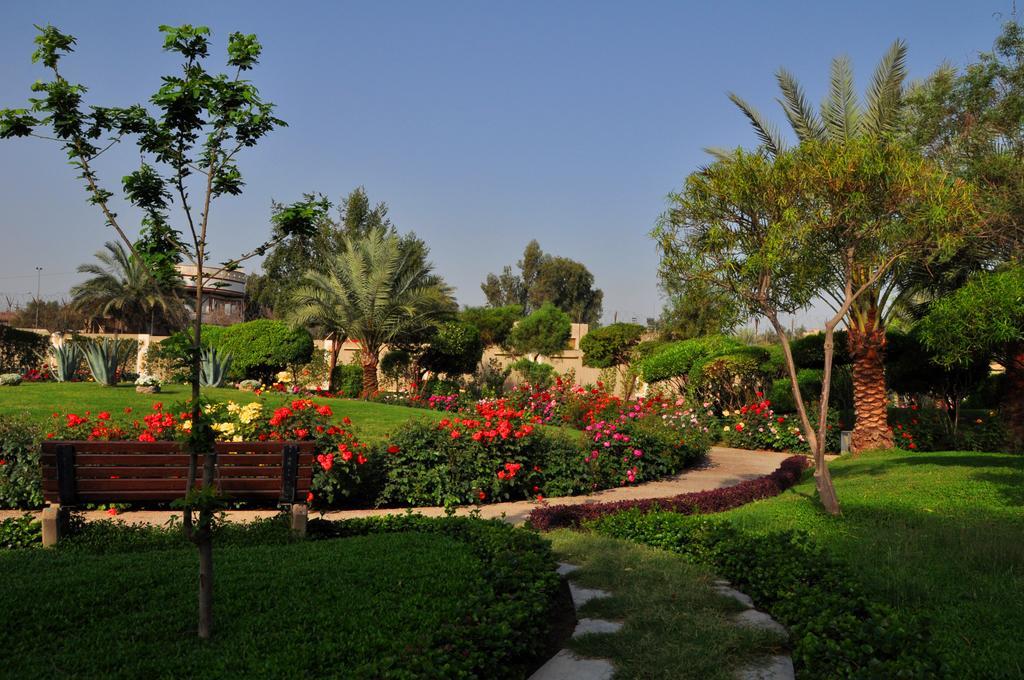 Royal Tulip Alrasheed Hotel Baghdād Kültér fotó