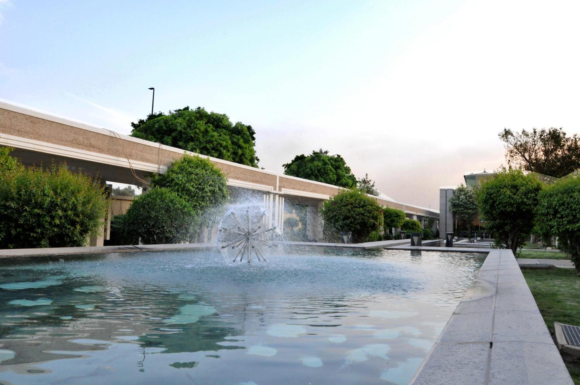 Royal Tulip Alrasheed Hotel Baghdād Kültér fotó