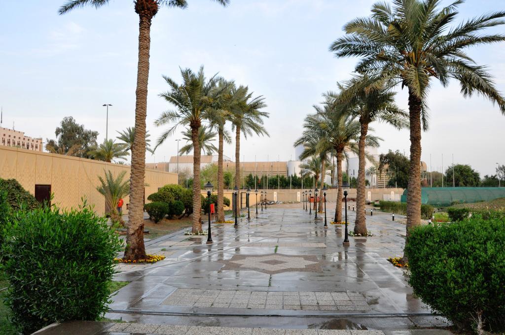 Royal Tulip Alrasheed Hotel Baghdād Kültér fotó
